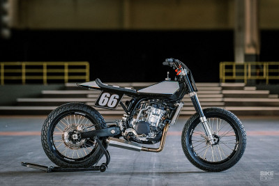 Mengubah Trail Yamaha Jadi Flat Tracker Minimalis thumbnail